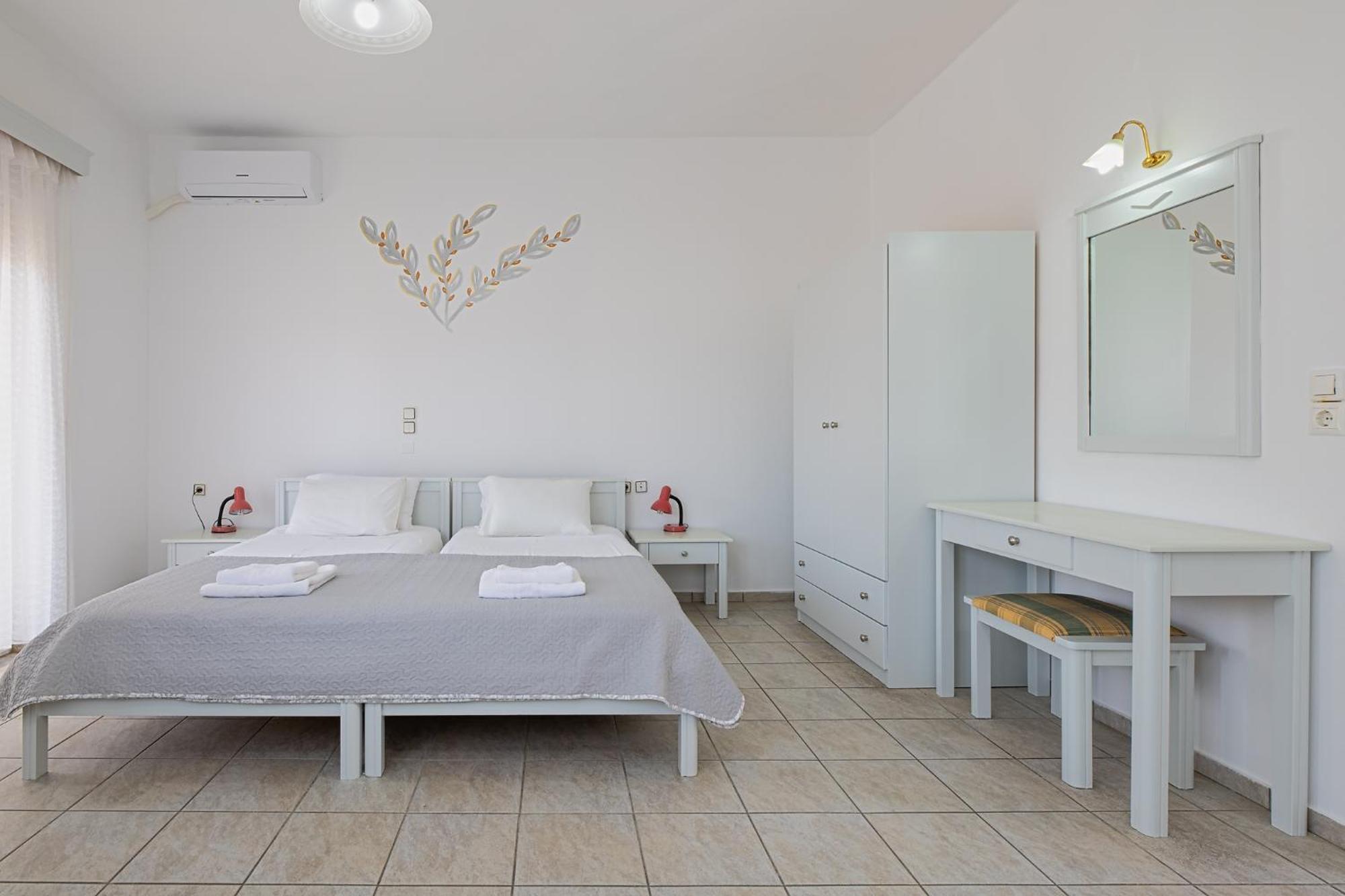 Marias Studios And Apartments Platanés Quarto foto